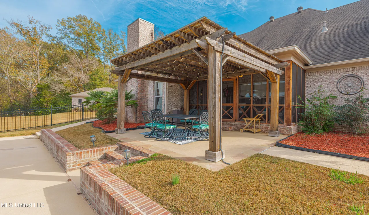 Patio and pool area in Madison, MS